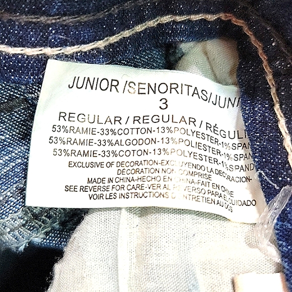 L.E.I. ♡ Dark Distressed "Ashley Trouble" Embroidered|Embellished Bling Jeans 3R - Picture 9 of 17